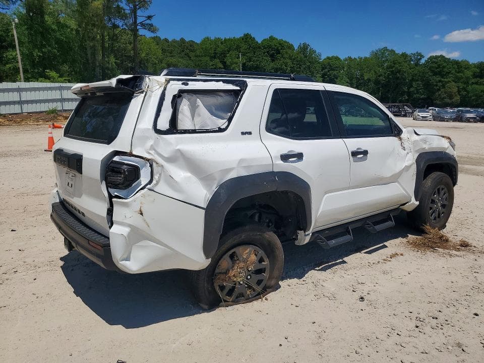 2025 TOYOTA 4RUNNER SR5 3