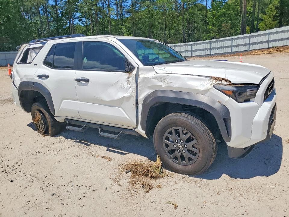 2025 TOYOTA 4RUNNER SR5 4