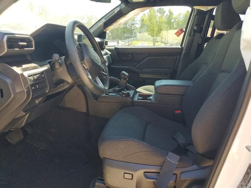 2025 TOYOTA 4RUNNER SR5 7