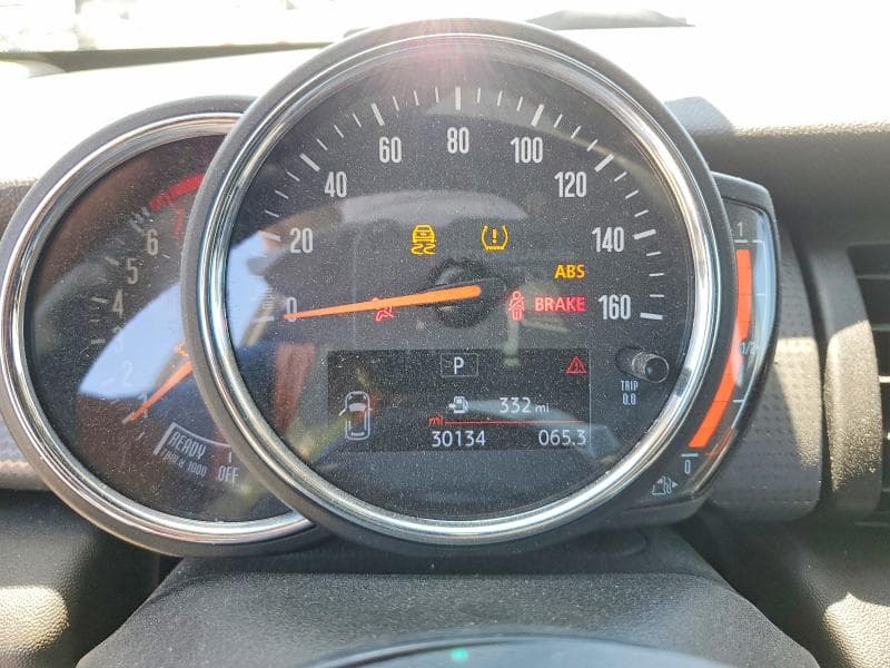 2020 MINI COOPER 9