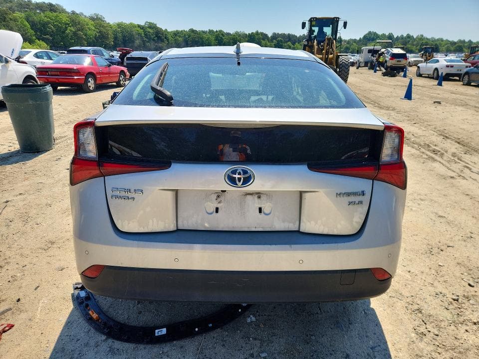 2019 TOYOTA PRIUS XLE AWD-E 6