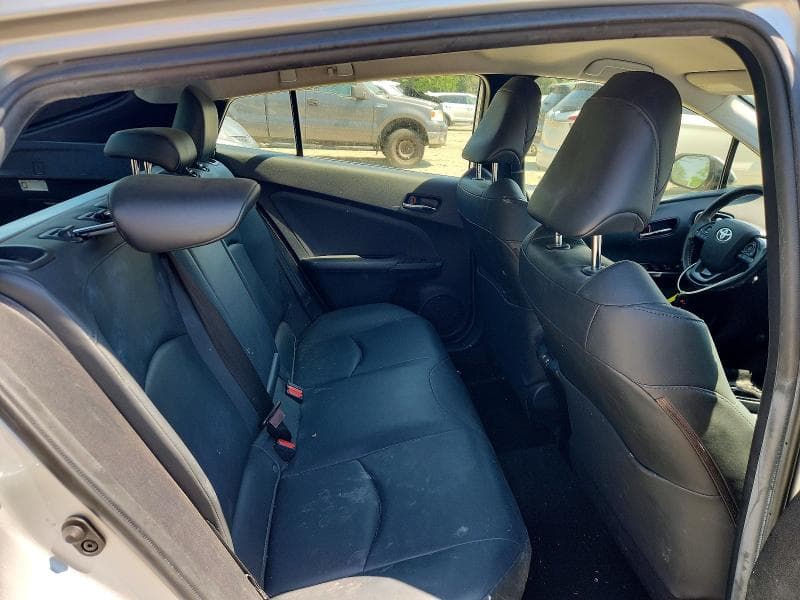 2019 TOYOTA PRIUS XLE AWD-E 10
