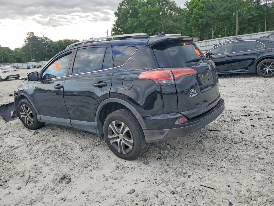 2018 TOYOTA RAV4 LE 2