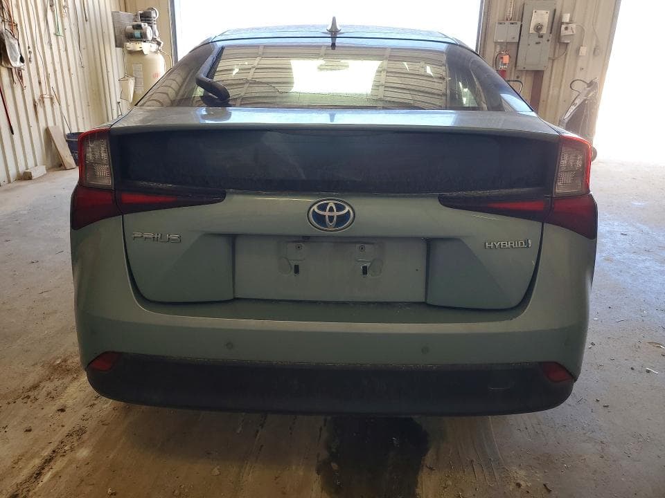 2019 TOYOTA PRIUS LE 6