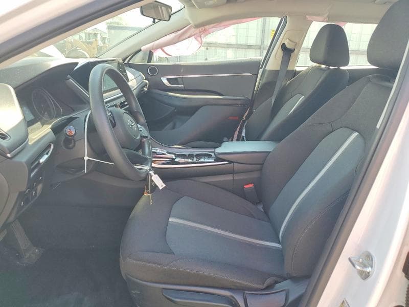2021 HYUNDAI SONATA SE 7