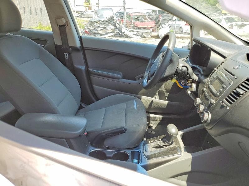 2017 KIA FORTE LX 7