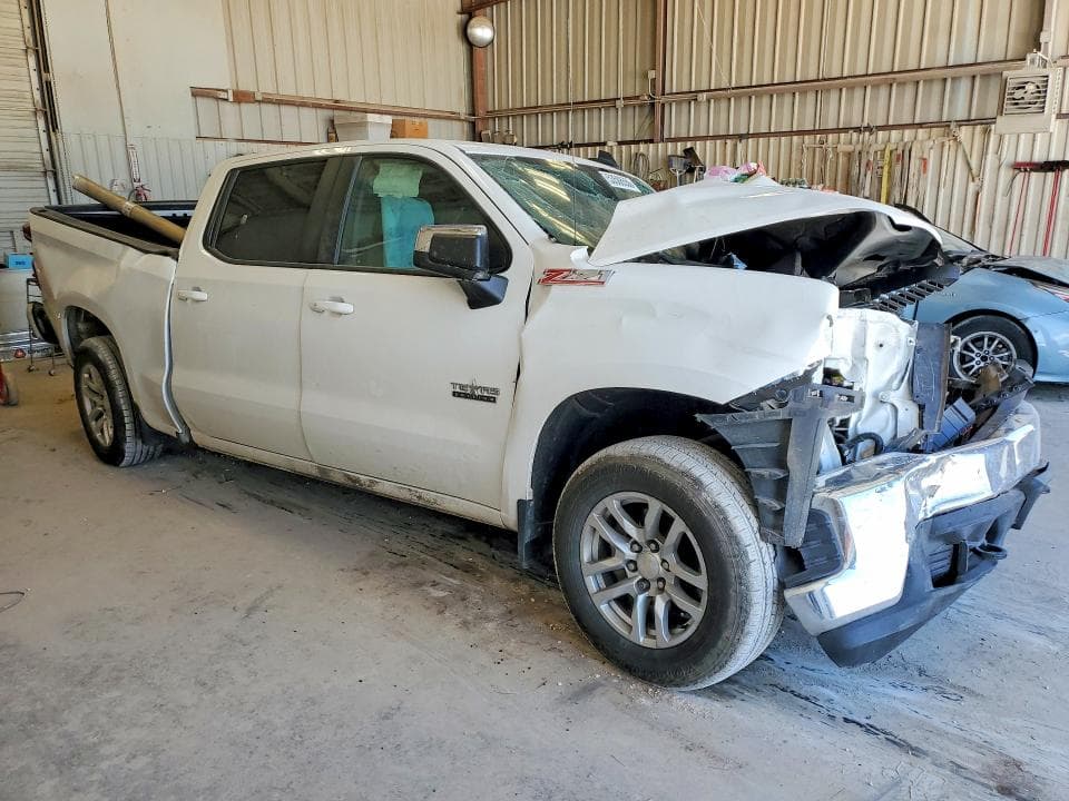 2019 CHEVROLET SILVERADO K1500 LT 4