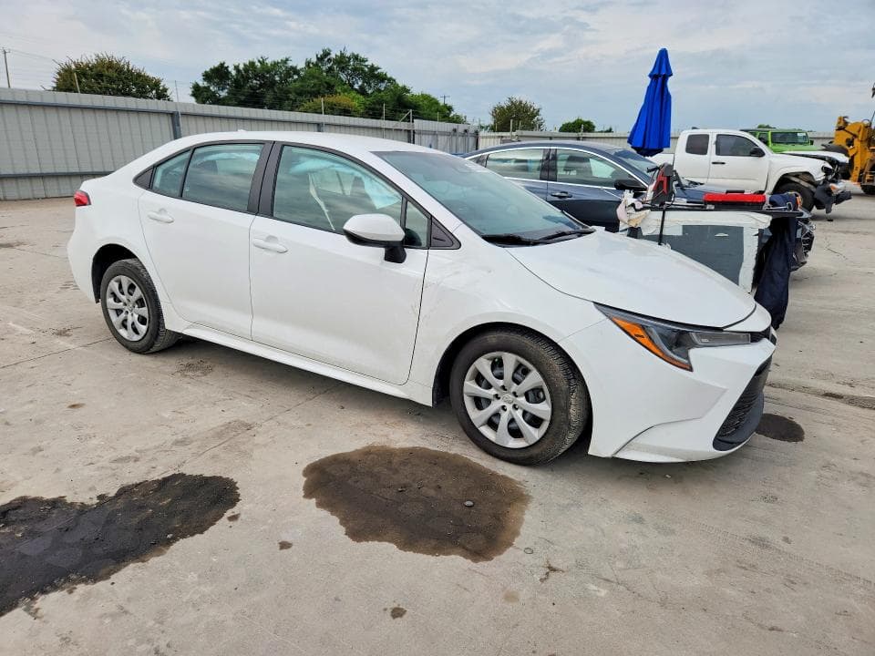 2024 TOYOTA COROLLA LE 4