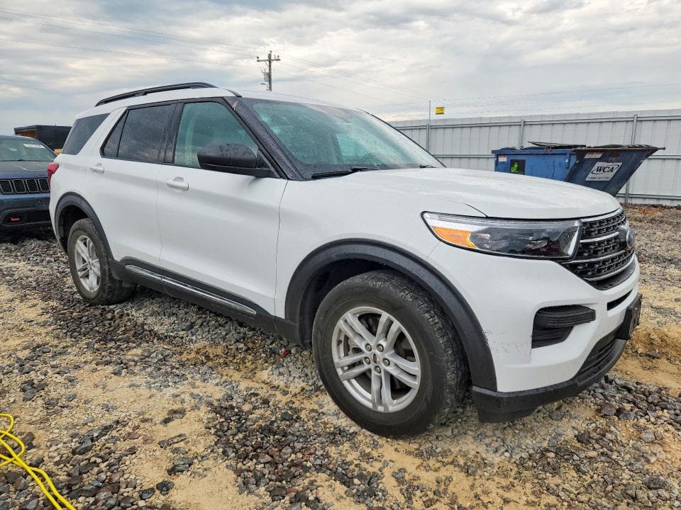 2023 FORD EXPLORER XLT 4