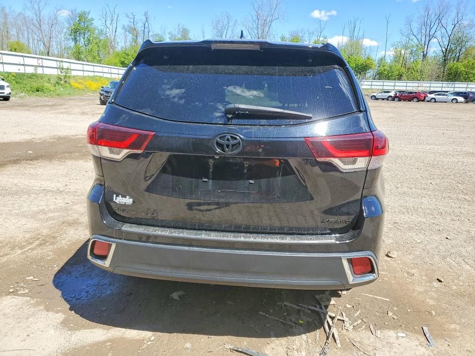 2019 TOYOTA HIGHLANDER XLE 6