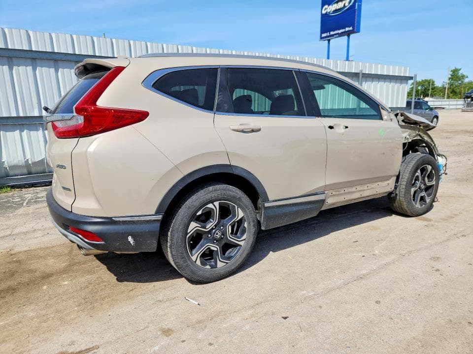 2018 HONDA CR-V TOURING 3