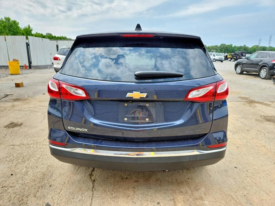 2018 CHEVROLET EQUINOX LS 6