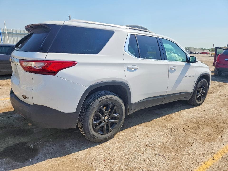 2018 CHEVROLET TRAVERSE LT 3