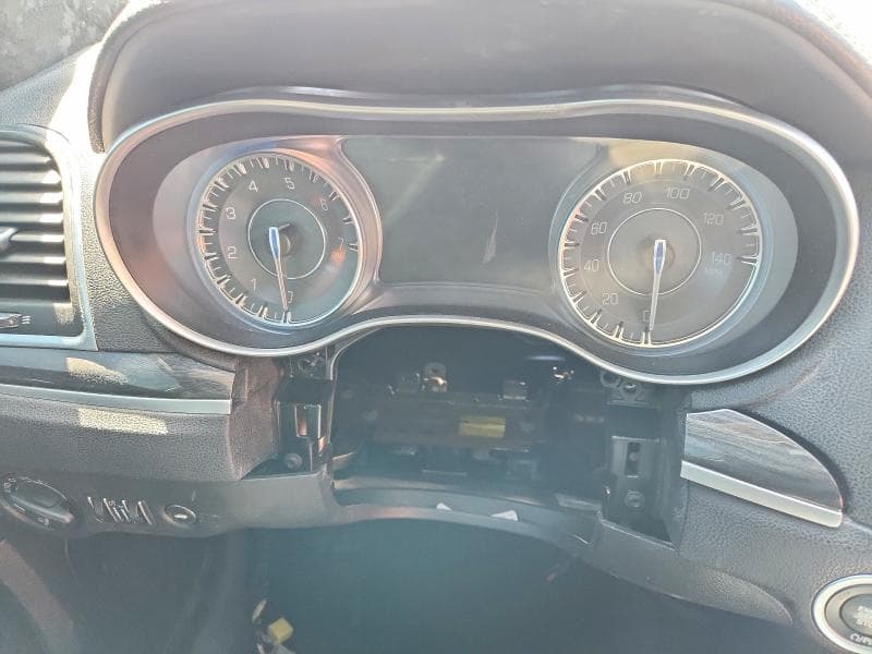 2022 CHRYSLER 300 TOURING L TOURING L 9