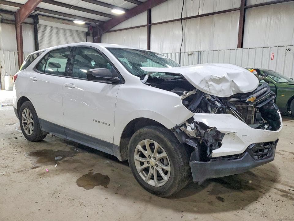 2019 CHEVROLET EQUINOX LS 4