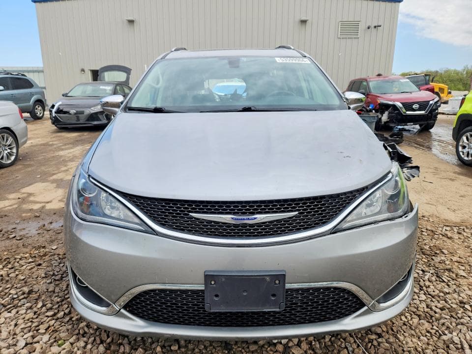 2020 CHRYSLER PACIFICA LIMITED LIMITED 5