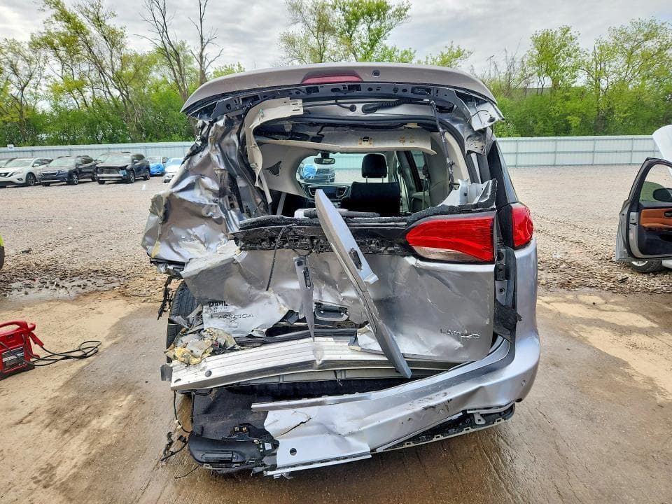 2020 CHRYSLER PACIFICA LIMITED LIMITED 6