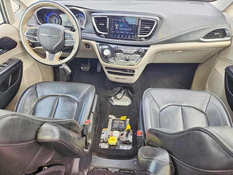 2020 CHRYSLER PACIFICA LIMITED LIMITED 8