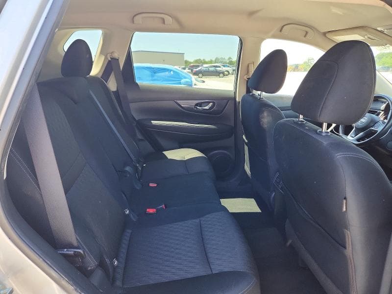 2019 NISSAN ROGUE SV 11