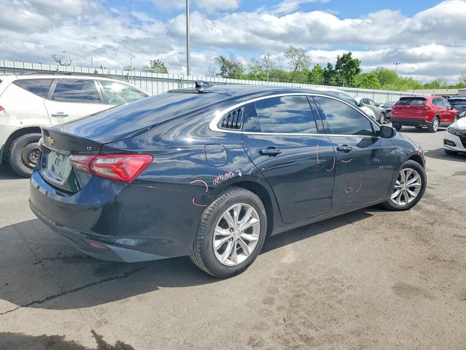 2020 CHEVROLET MALIBU LT 3