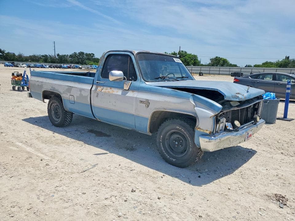 1985 CHEVROLET C10 4