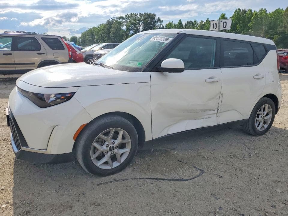 2023 KIA SOUL LX - 1