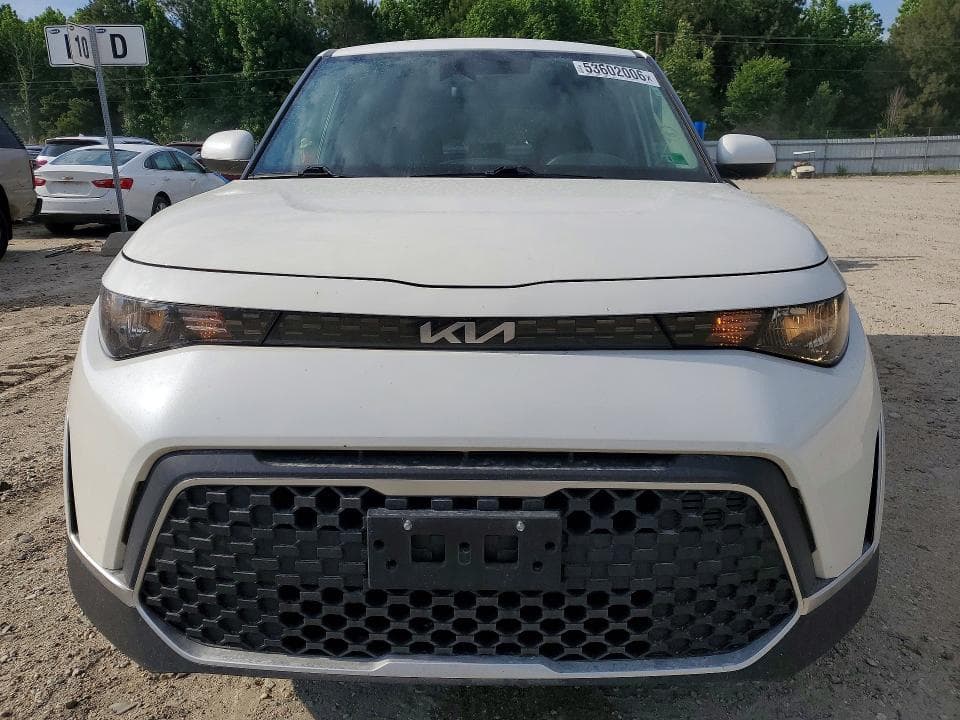 2023 KIA SOUL LX 5
