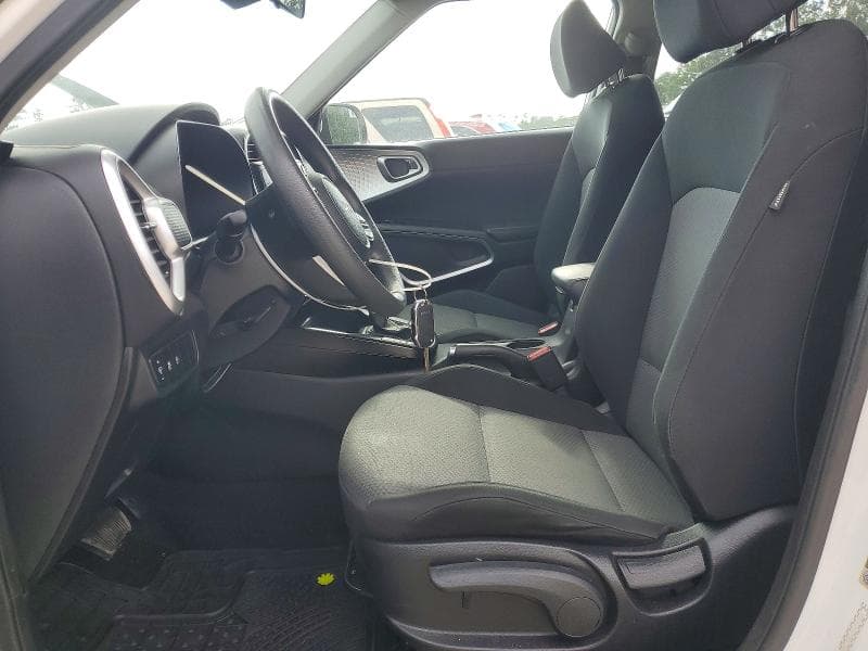 2023 KIA SOUL LX 7