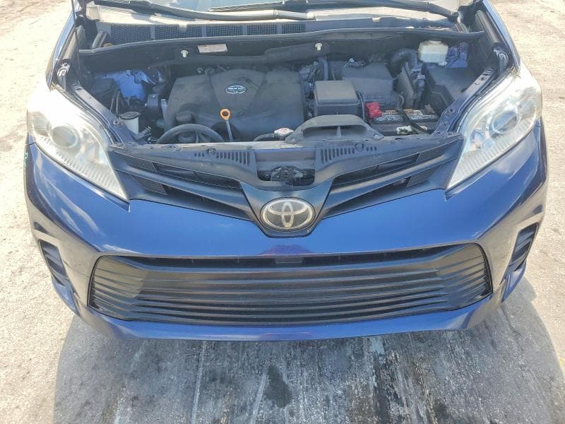 2019 TOYOTA SIENNA L 7-PASSENGER 12