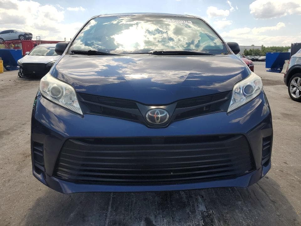 2019 TOYOTA SIENNA L 7-PASSENGER 5