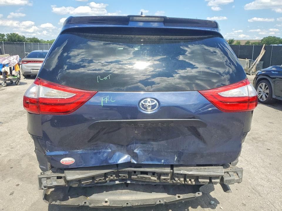 2019 TOYOTA SIENNA L 7-PASSENGER 6