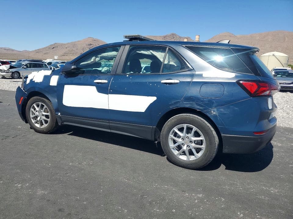2024 CHEVROLET EQUINOX LS 2
