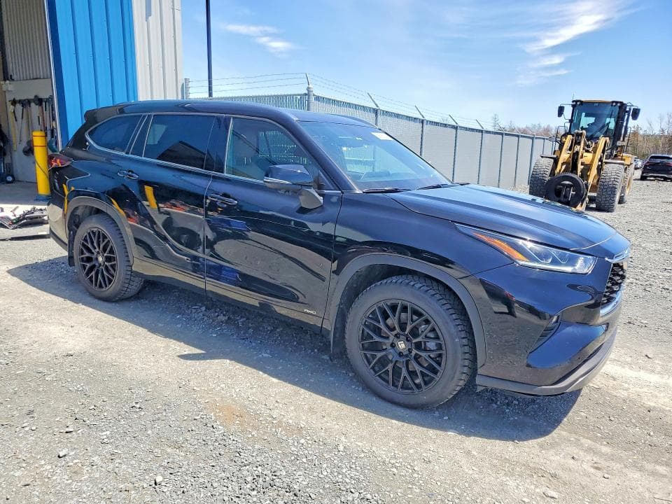 2024 TOYOTA HIGHLANDER HYBRID PLATINUM 4