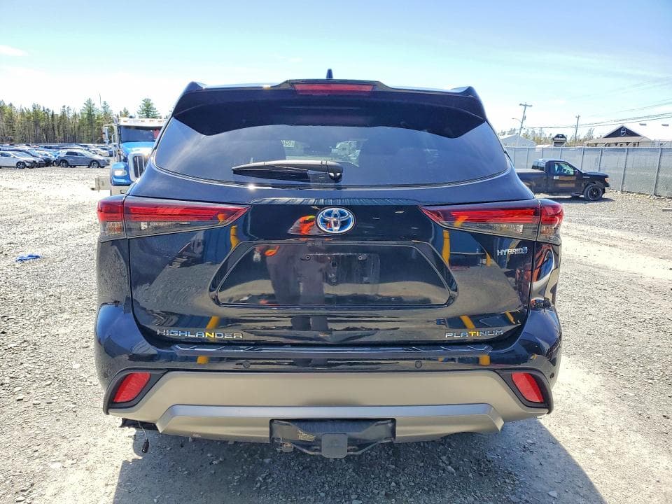 2024 TOYOTA HIGHLANDER HYBRID PLATINUM 6