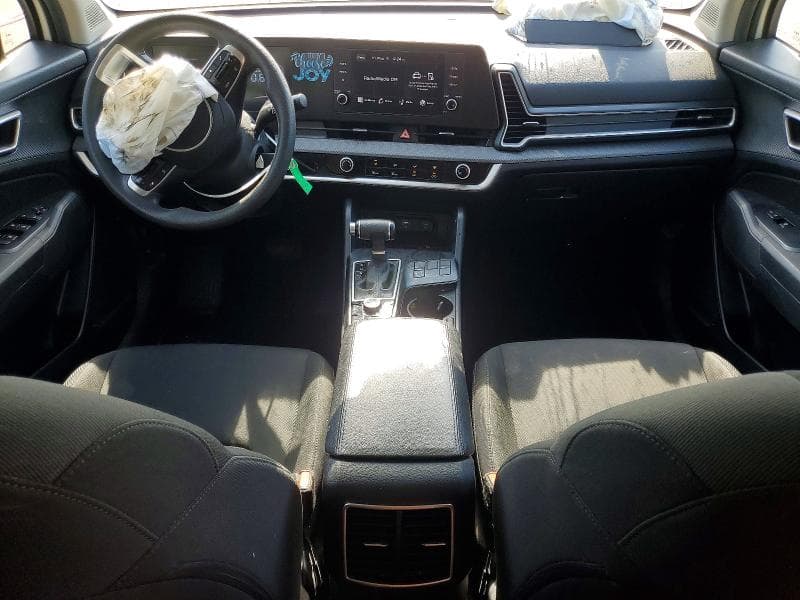2023 KIA SPORTAGE LX LX 8