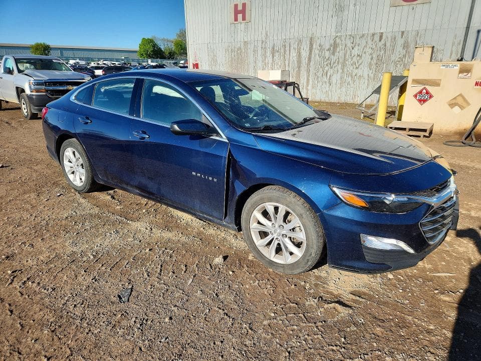 2022 CHEVROLET MALIBU LT LT 4