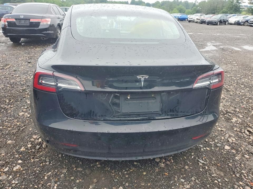 2019 TESLA MODEL 3 6