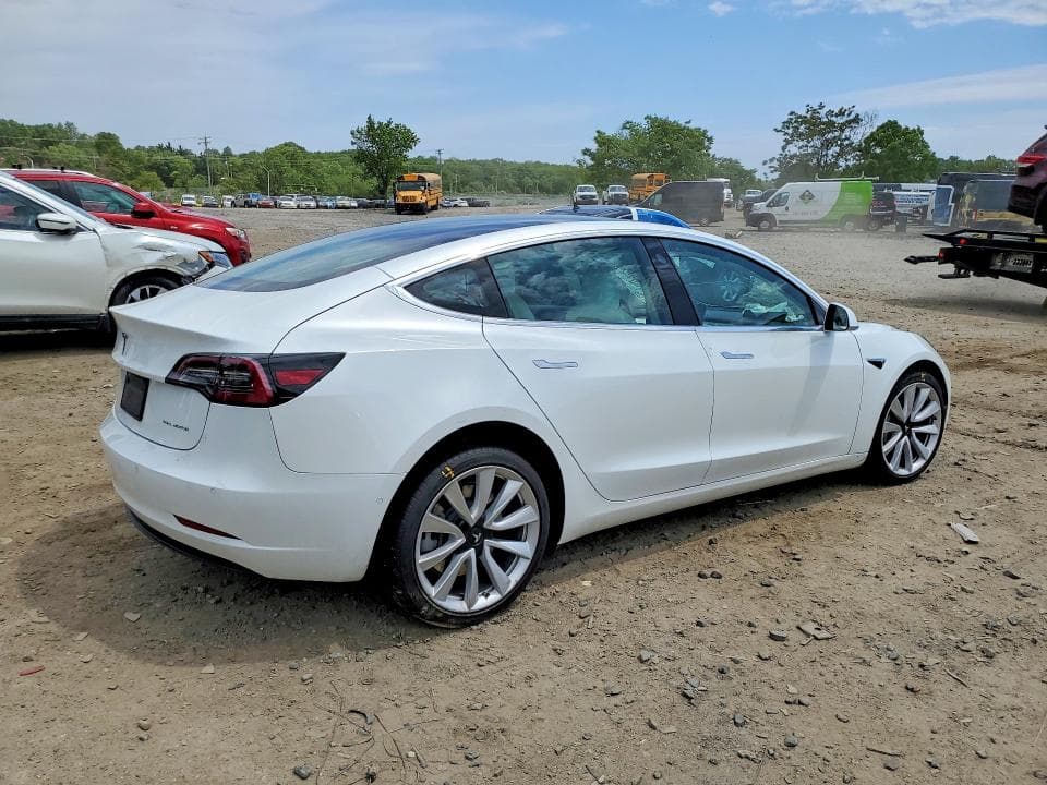 2020 TESLA MODEL 3 3