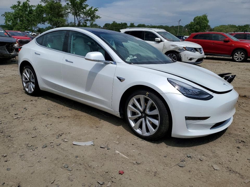 2020 TESLA MODEL 3 4