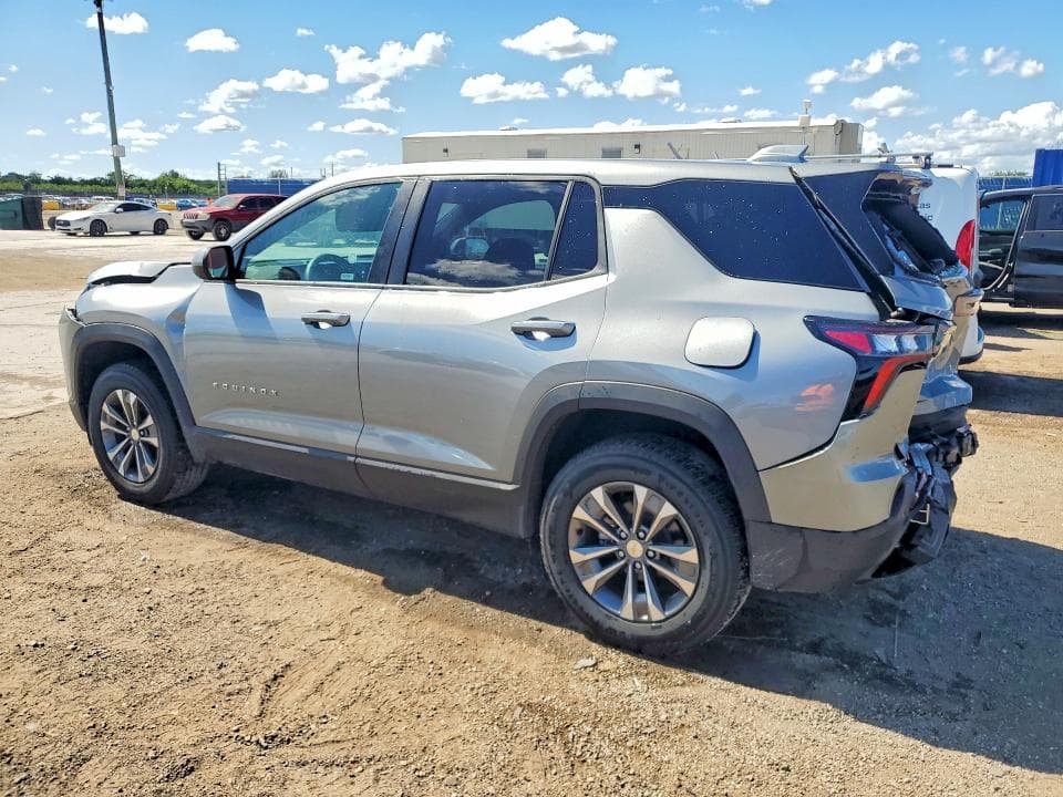 2026 CHEVROLET EQUINOX LT 2