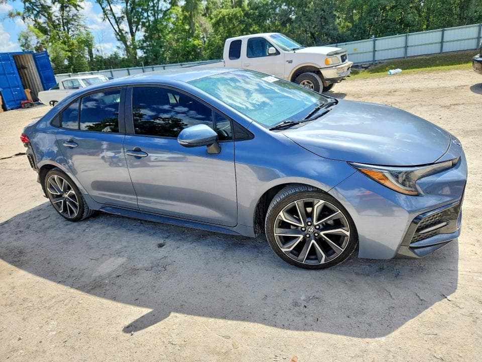 2021 TOYOTA COROLLA SE 4