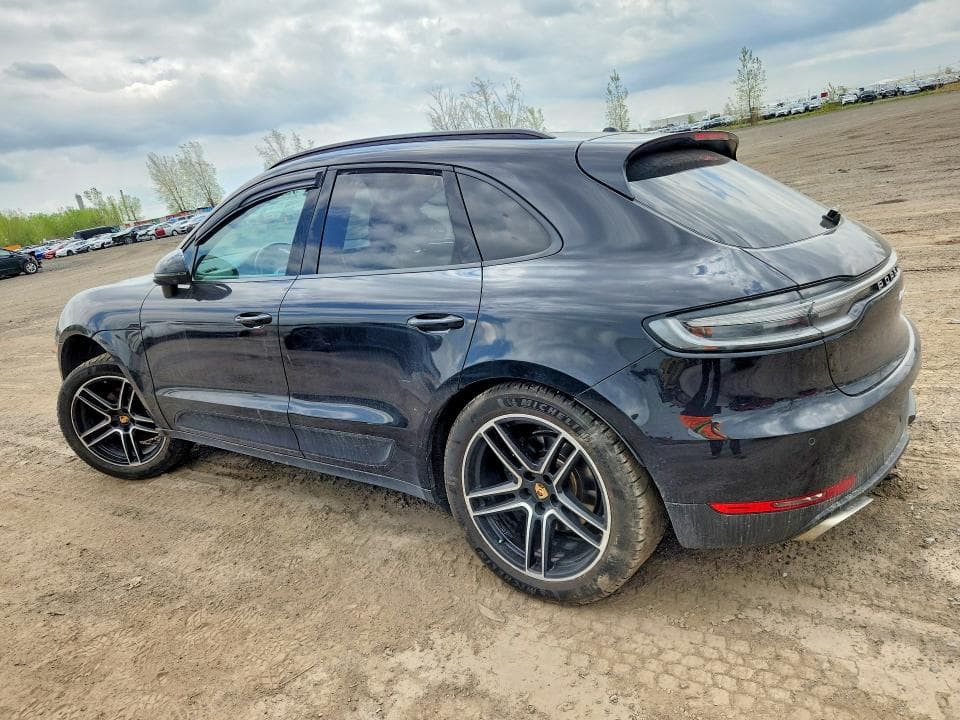 2020 PORSCHE MACAN 2