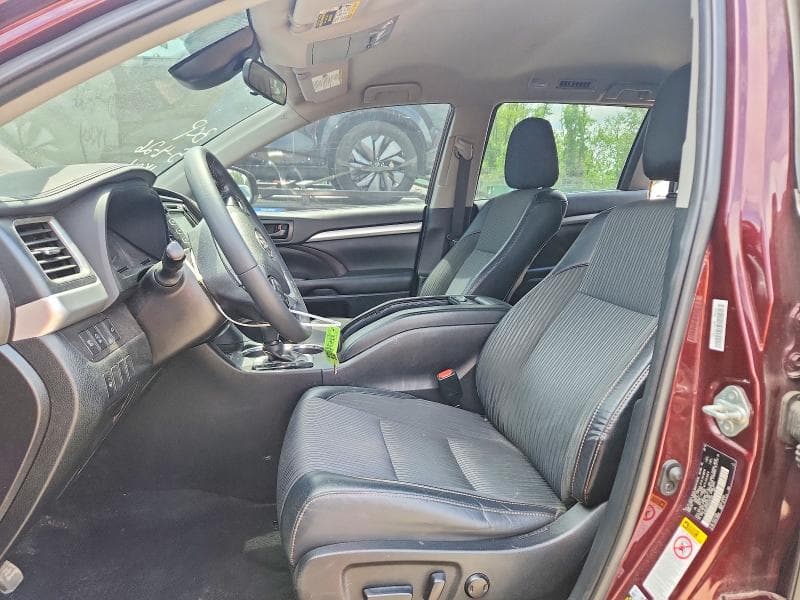 2019 TOYOTA HIGHLANDER LE PLUS LE PLUS 7