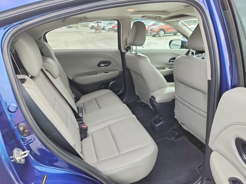 2017 HONDA HR-V EXL 11