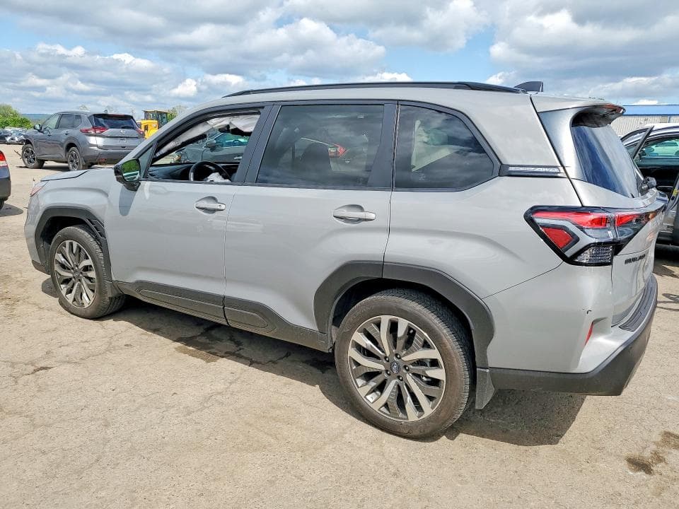 2025 SUBARU FORESTER TOURING 2