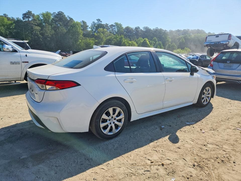 2022 TOYOTA COROLLA LE 3