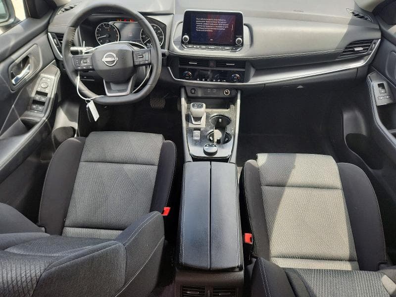 2025 NISSAN ROGUE SV 8