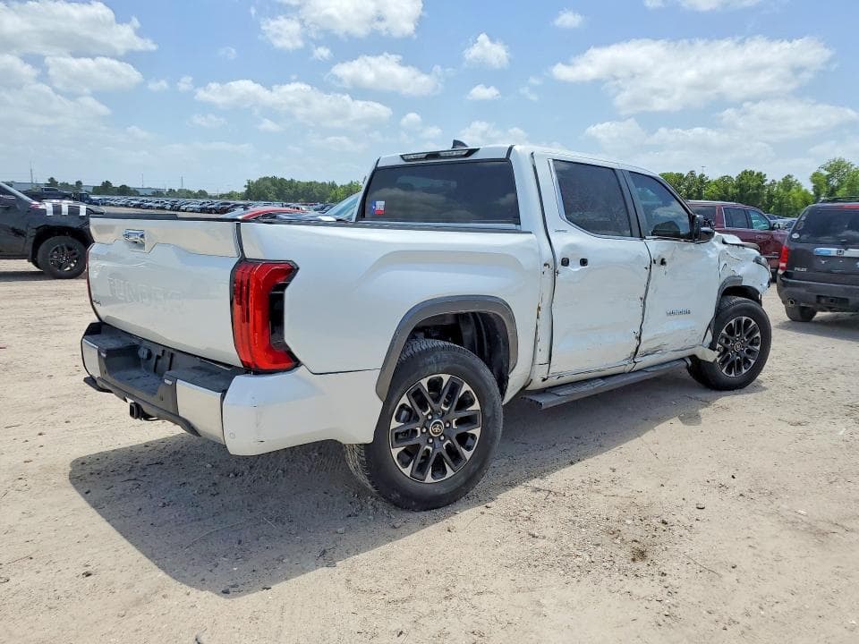 2024 TOYOTA TUNDRA LIMITED 3
