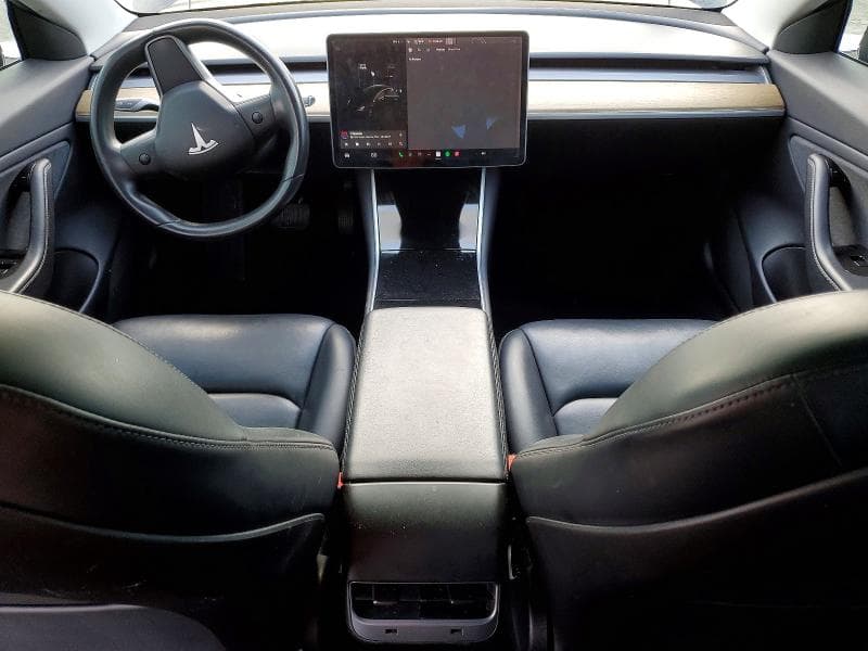 2019 TESLA MDL 3 8