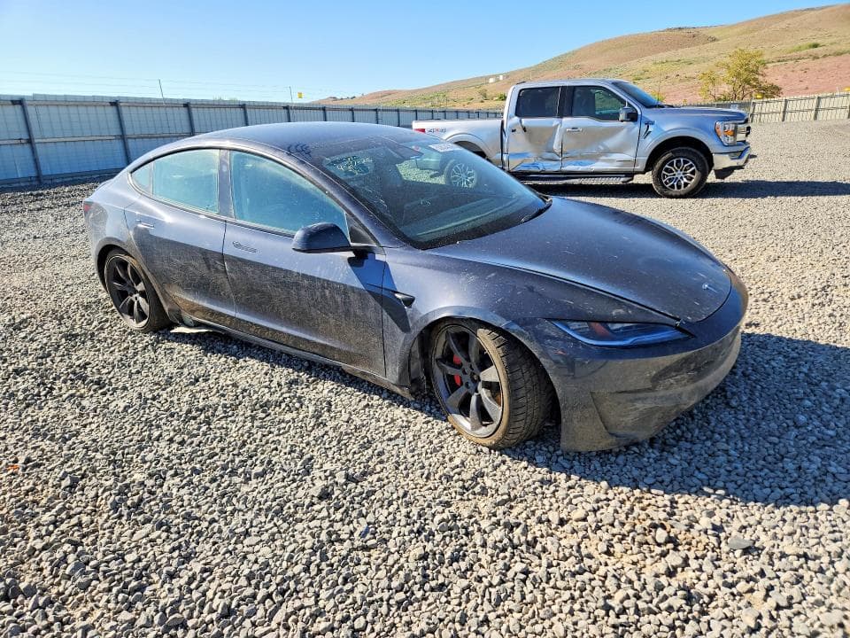 2024 TESLA MODEL 3 4